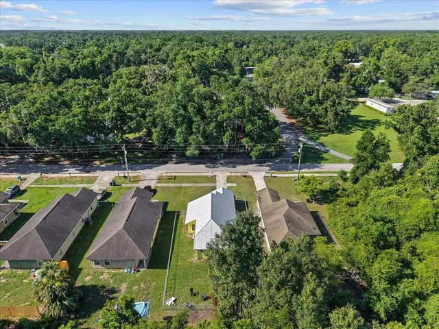 $217,000 | 308 Southwest 2 Avenue, Chiefland, FL 32626