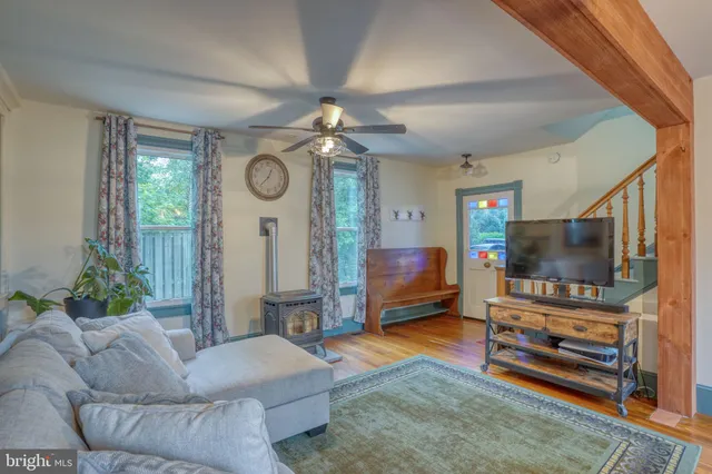 $319,500 | 29380 Old Locust Grove Road, Kennedyville, MD 21645