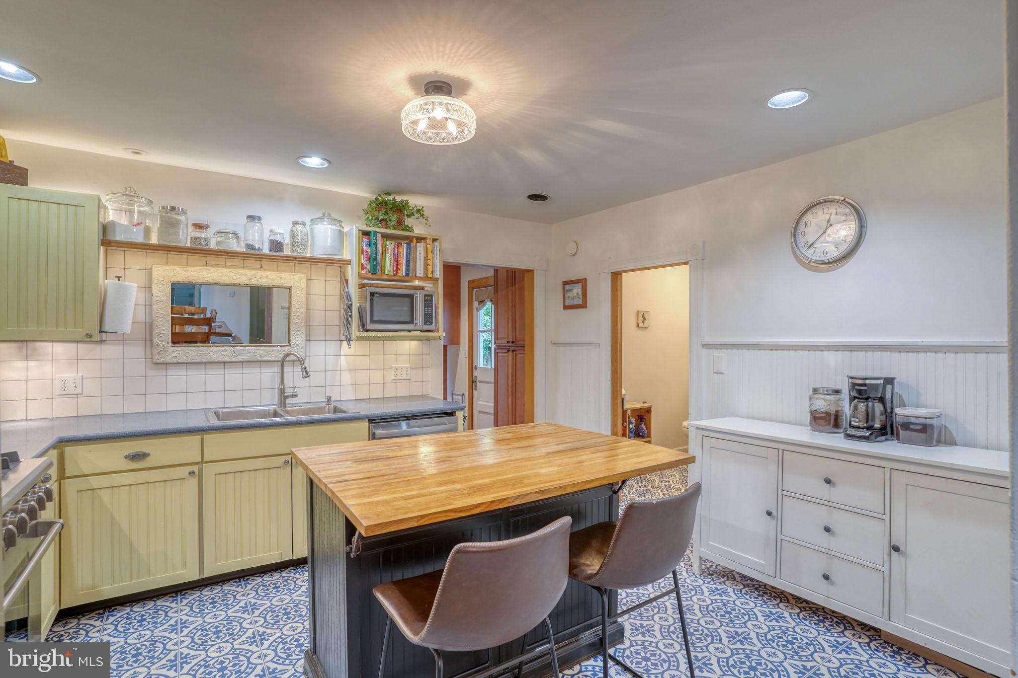 29380 Old Locust Grove Road Kennedyville, MD 21645 - Photo 20 of 42 Kitchen