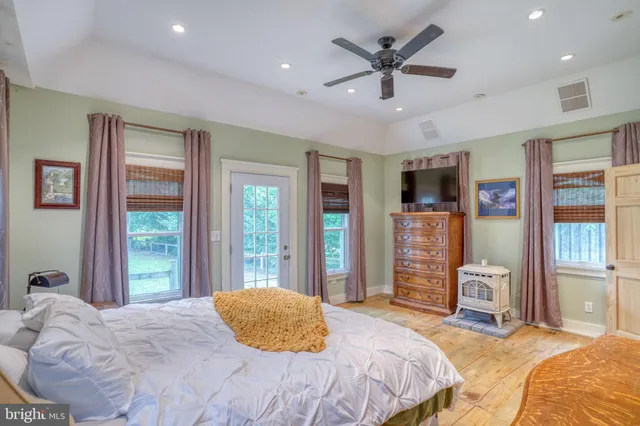 $319,500 | 29380 Old Locust Grove Road, Kennedyville, MD 21645