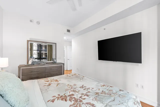 $6,200 | 701 South Olive Avenue, Unit 807, West Palm Beach, FL 33401