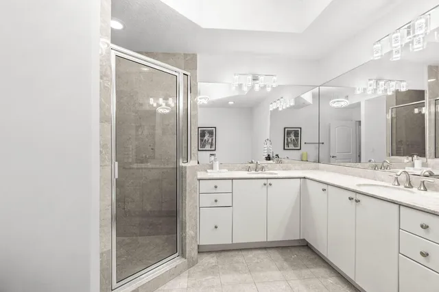 $6,200 | 701 South Olive Avenue, Unit 807, West Palm Beach, FL 33401