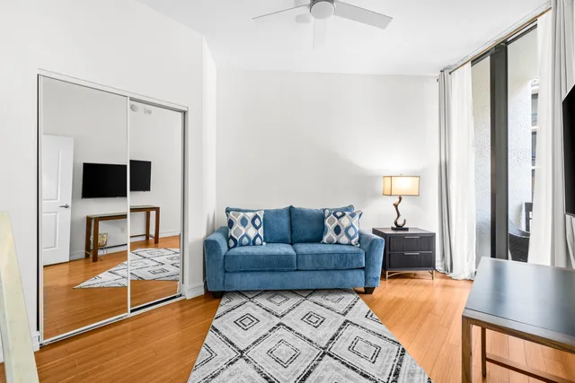 $6,200 | 701 South Olive Avenue, Unit 807, West Palm Beach, FL 33401