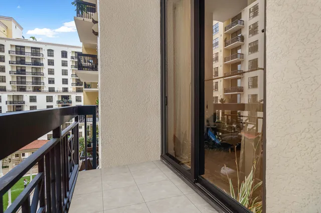$6,200 | 701 South Olive Avenue, Unit 807, West Palm Beach, FL 33401