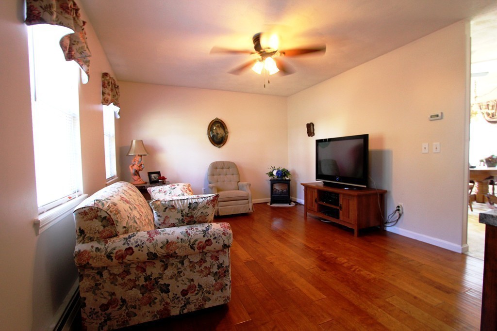 292 Acropolis Road Lowell, MA 01854 - Photo 11 of 29
