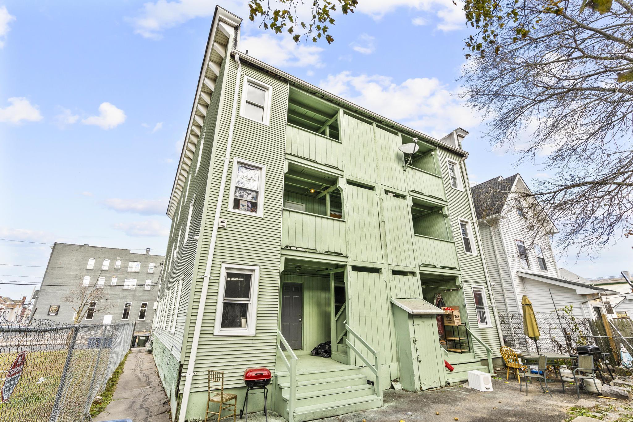 746 Maple Street Bridgeport, CT 06608 - Photo 4 of 38 a front view of a building