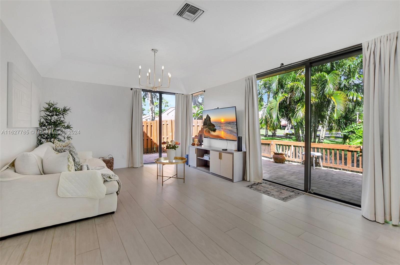 5733 Fox Hollow Drive, Unit A Boca Raton, FL 33486 - Photo 11 of 44