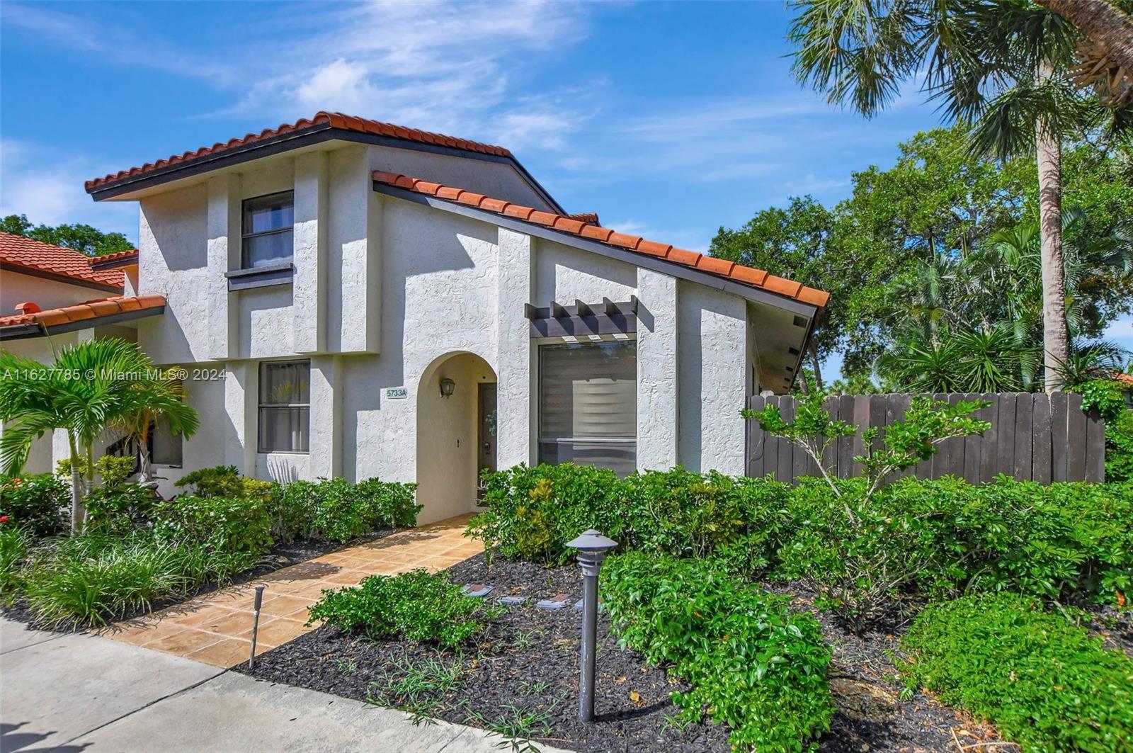 5733 Fox Hollow Drive, Unit A Boca Raton, FL 33486 - Photo 2 of 44