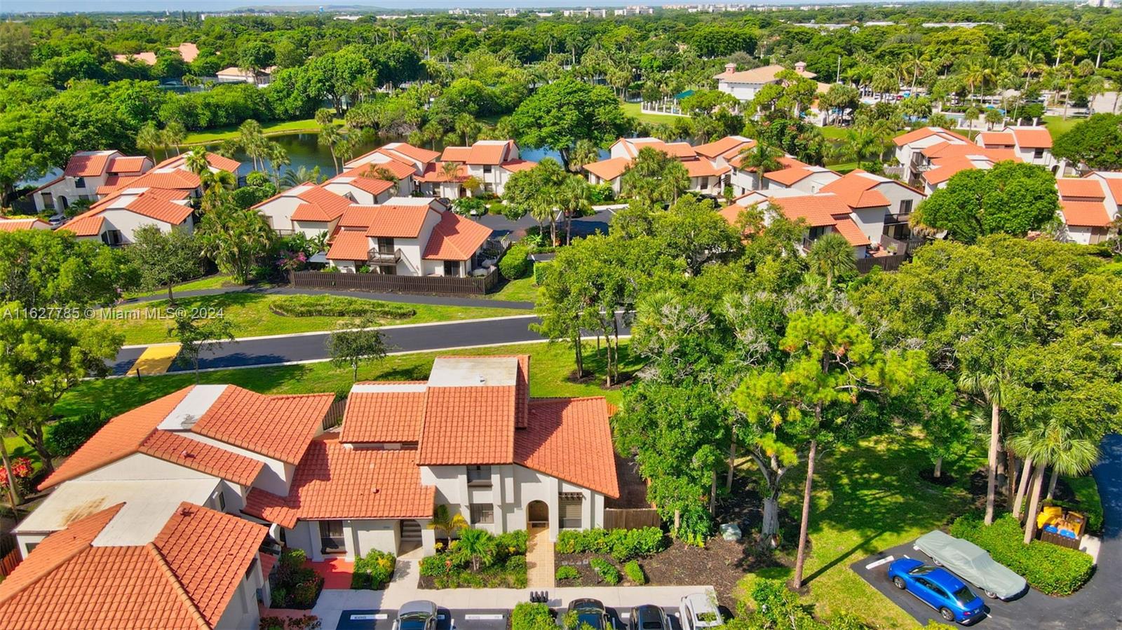 5733 Fox Hollow Drive, Unit A Boca Raton, FL 33486 - Photo 35 of 44