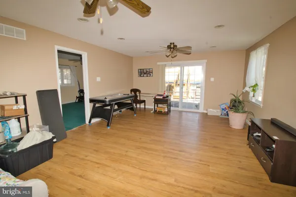 $525,000 | 705 Overlook Drive, Warminster, PA 18974