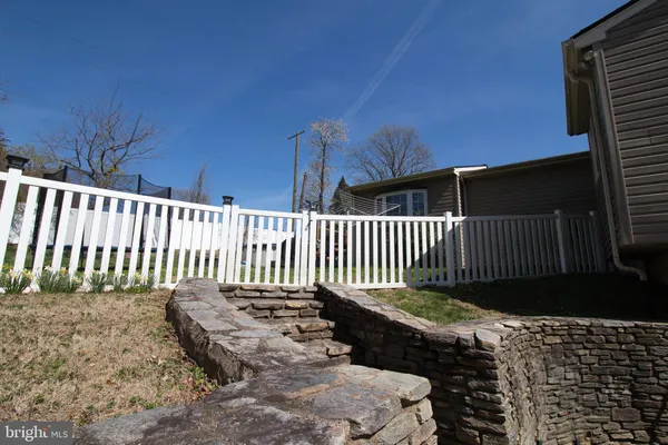 $525,000 | 705 Overlook Drive, Warminster, PA 18974