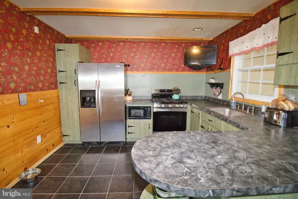 $525,000 | 705 Overlook Drive, Warminster, PA 18974