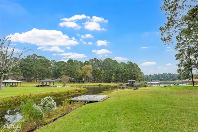 a view of a lake with houses