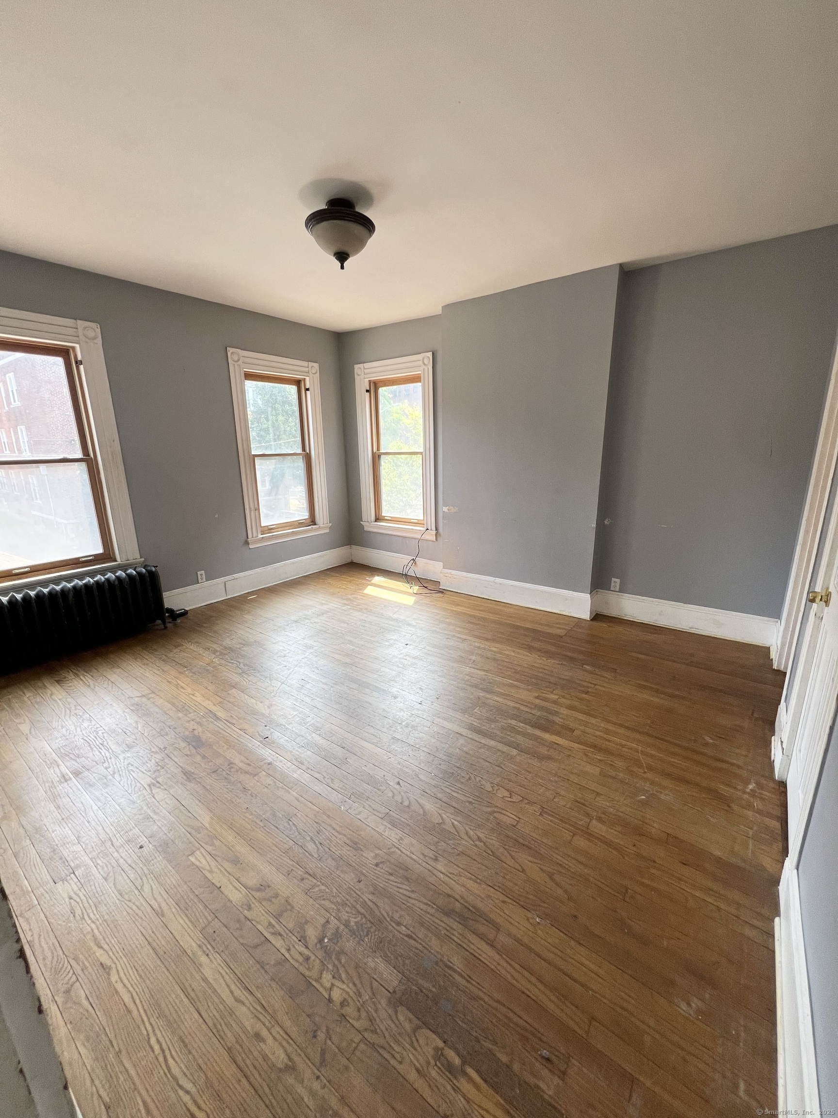 337 Laurel Street Hartford, CT 06105 - Photo 14 of 21