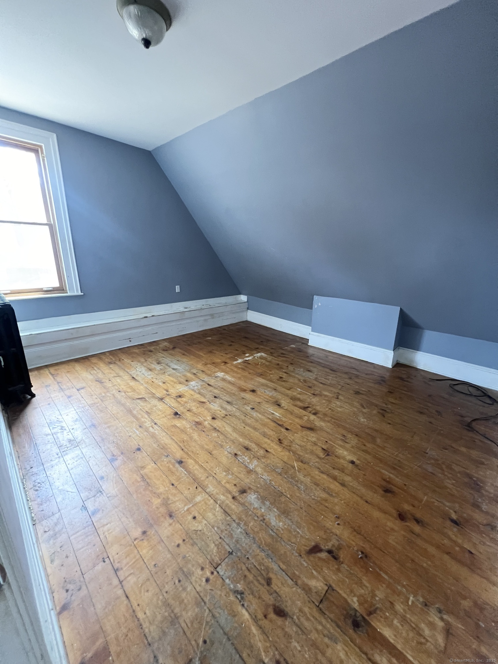 337 Laurel Street Hartford, CT 06105 - Photo 16 of 21