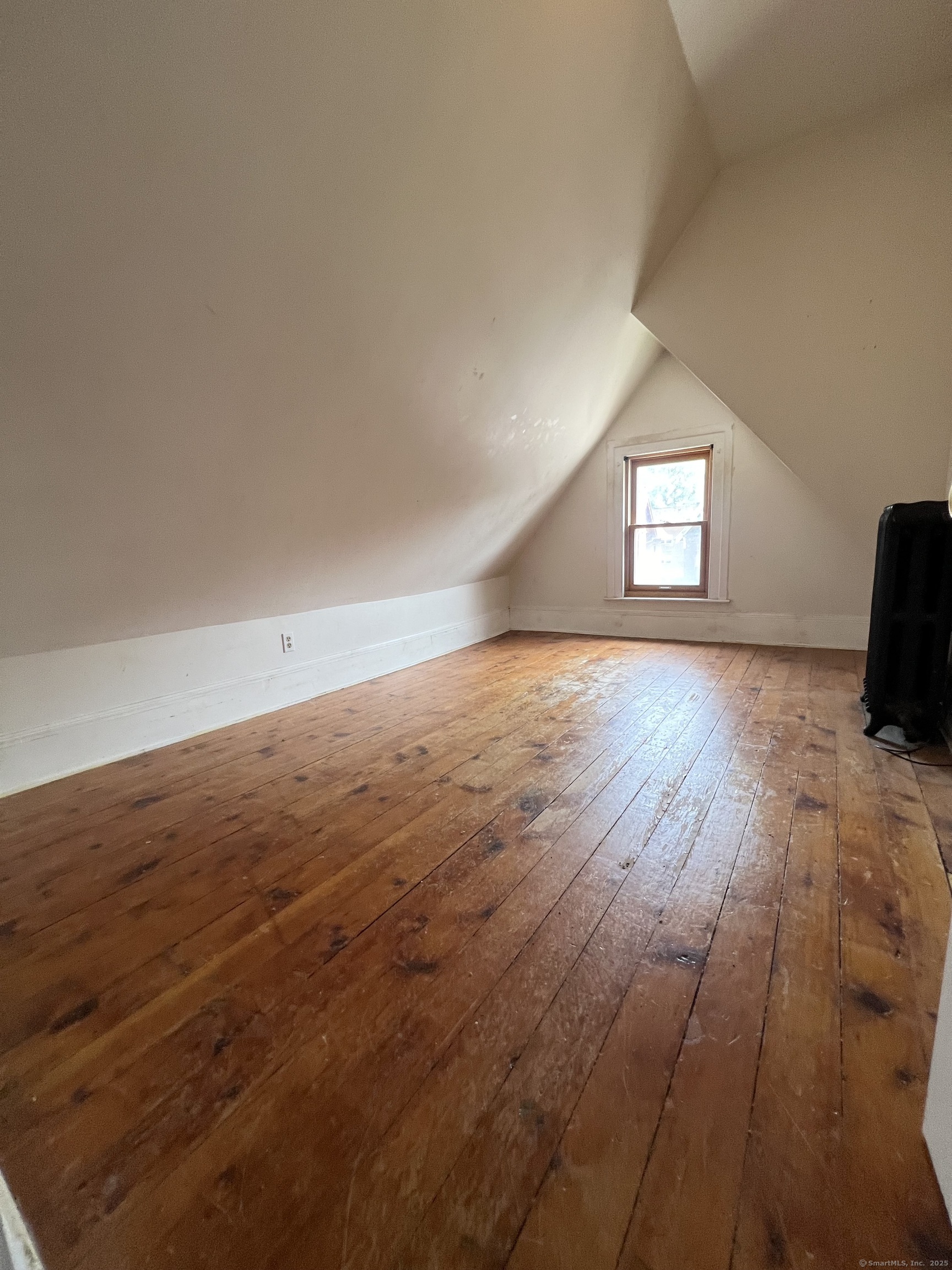 337 Laurel Street Hartford, CT 06105 - Photo 20 of 21