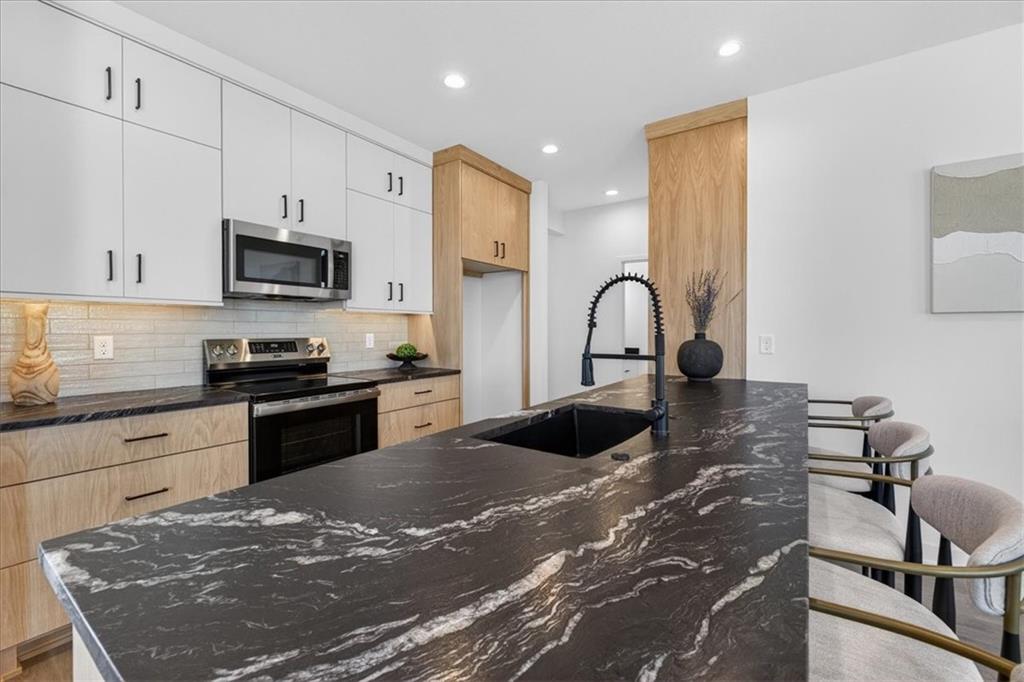 22598 West 93rd Street Lenexa, KS 66227 - Photo 12 of 56