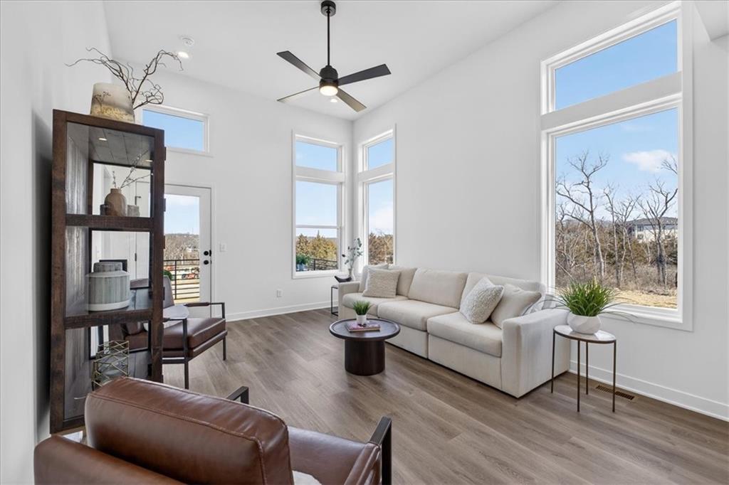 22598 West 93rd Street Lenexa, KS 66227 - Photo 7 of 56