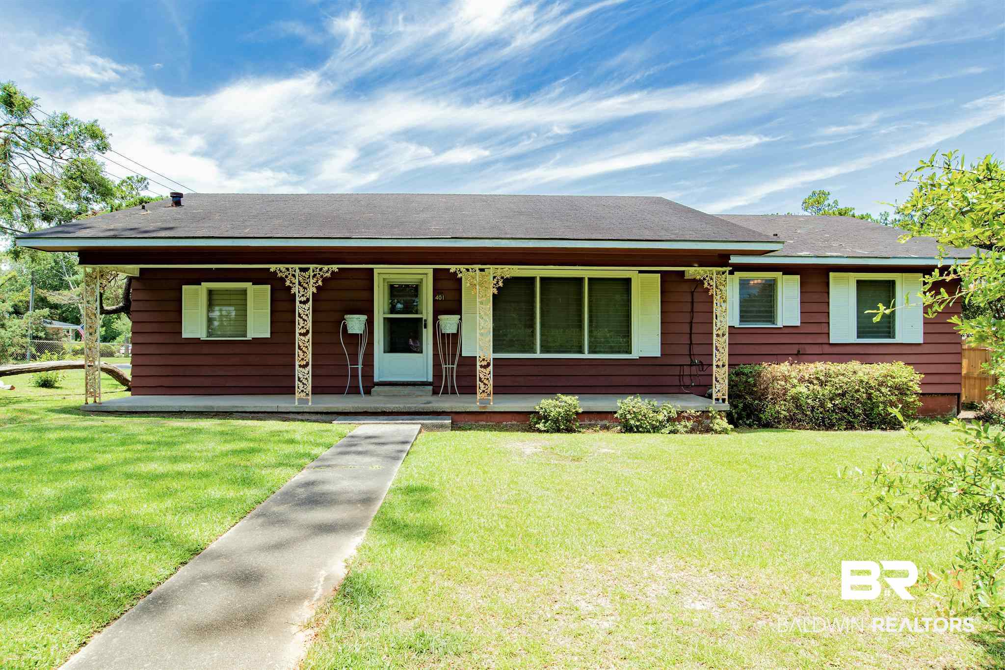 401 Myrtle Street Fairhope, AL 36532 - Photo 2 of 21