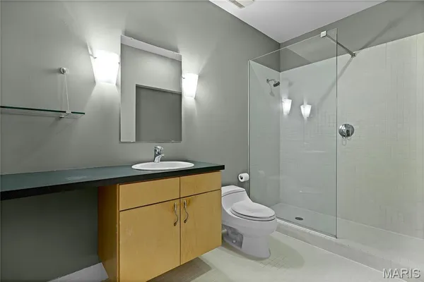 $199,000 | 1010 St Charles Street, Unit 803, St. Louis, MO 63101