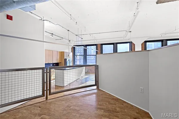 $199,000 | 1010 St Charles Street, Unit 803, St. Louis, MO 63101