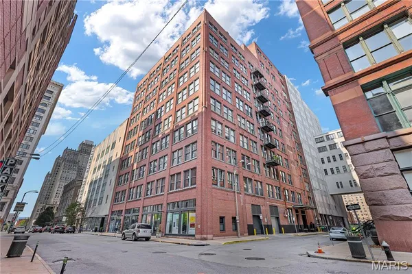 $199,000 | 1010 St Charles Street, Unit 803, St. Louis, MO 63101