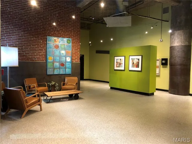 $199,000 | 1010 St Charles Street, Unit 803, St. Louis, MO 63101