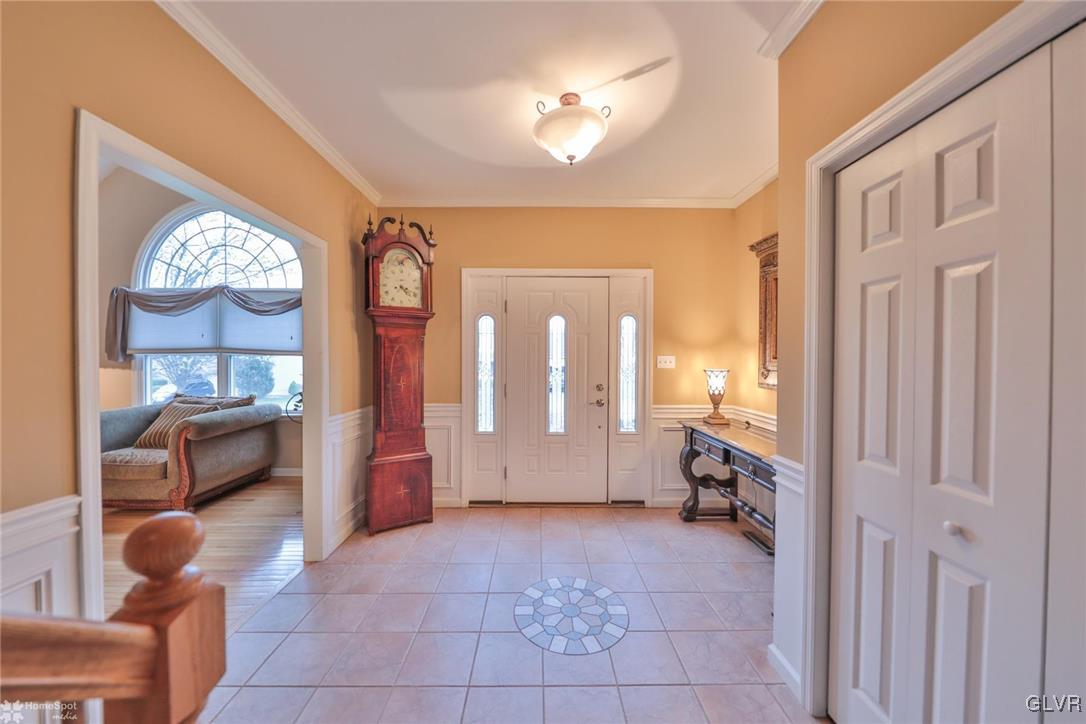 1590 Deer Path Road Easton, PA 18040 - Photo 3 of 47 Gallery Image 3