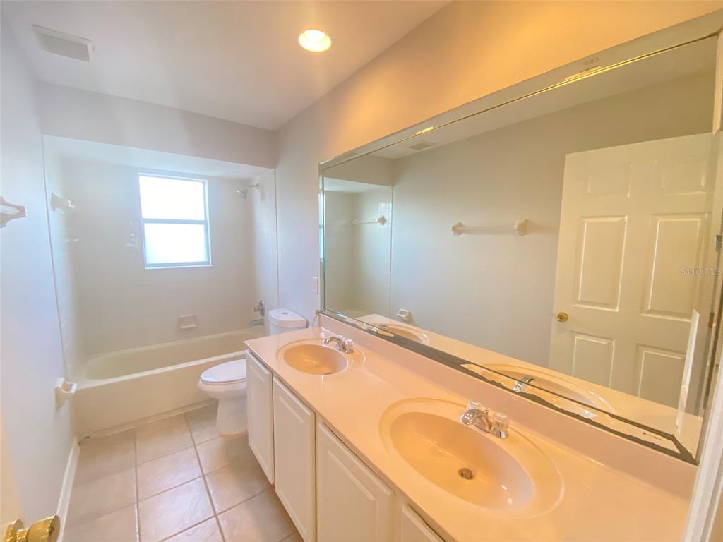 3113 Curving Oaks Way Orlando, FL 32820 - Photo 29 of 44