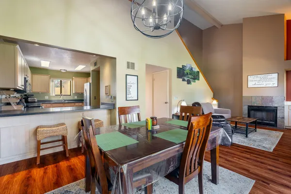 $392,000 | 120 Willow Lake Drive, Palm Desert, CA 92260