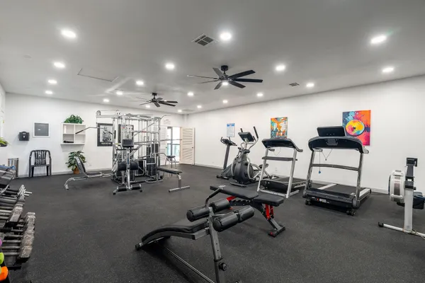 $392,000 | 120 Willow Lake Drive, Palm Desert, CA 92260