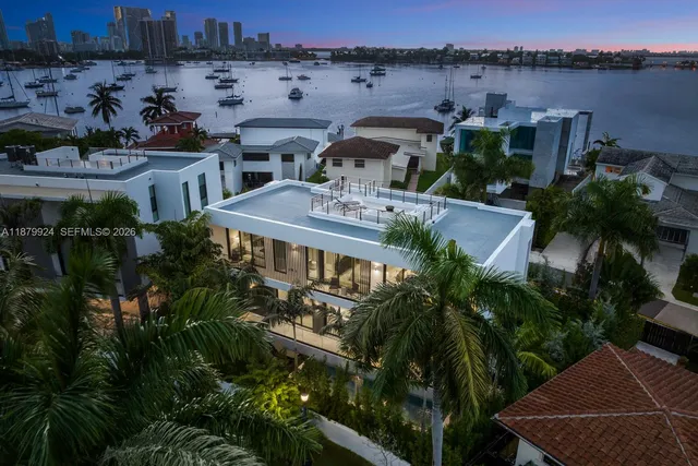 $5,695,000 | 291 Palm Avenue, Miami Beach, FL 33139