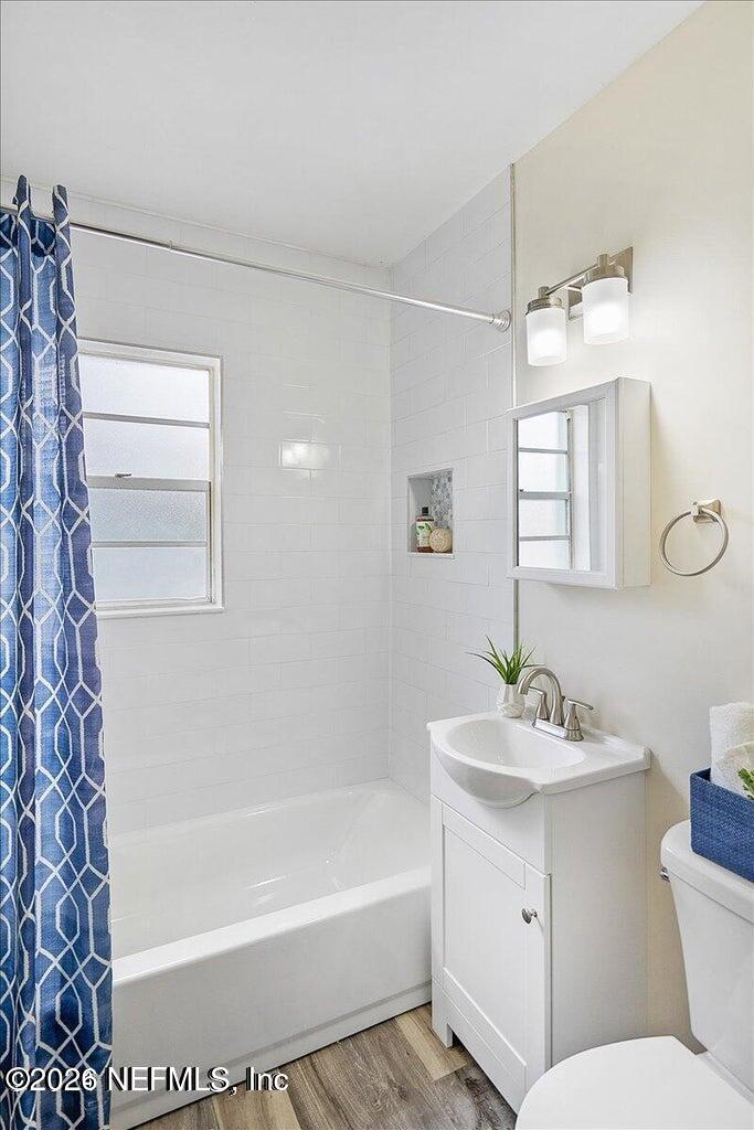 95 Lewis Street Atlantic Beach, FL 32233 - Photo 7 of 8 20240125160135333272000000-o