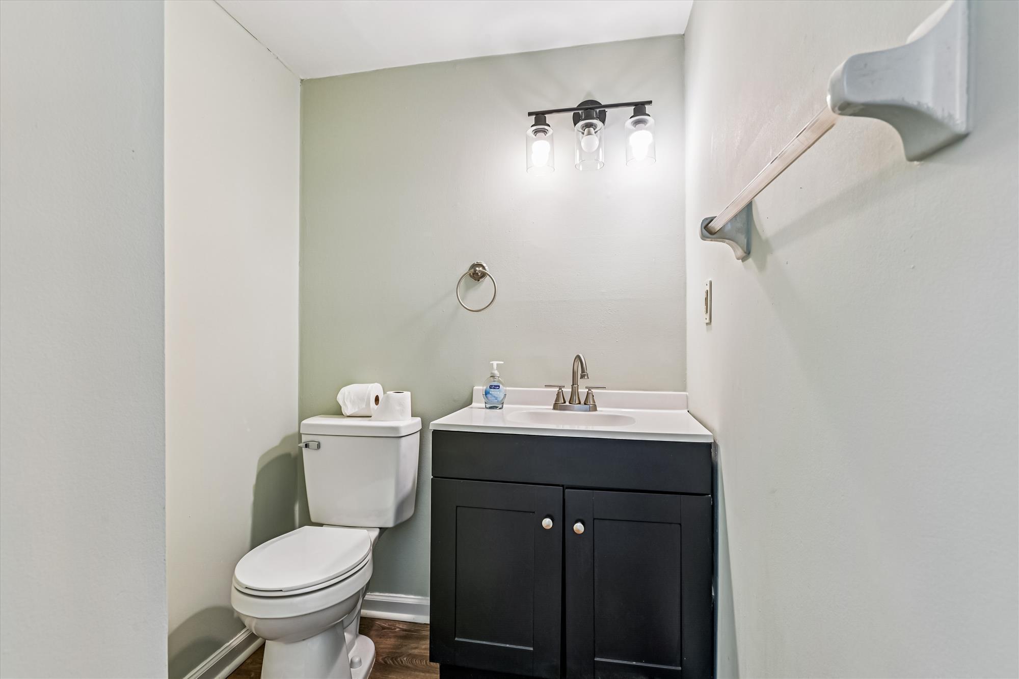 112 Kimeran Lane, Unit A Summerville, SC 29485 - Photo 14 of 35 interiors-powder room-_dsc3149