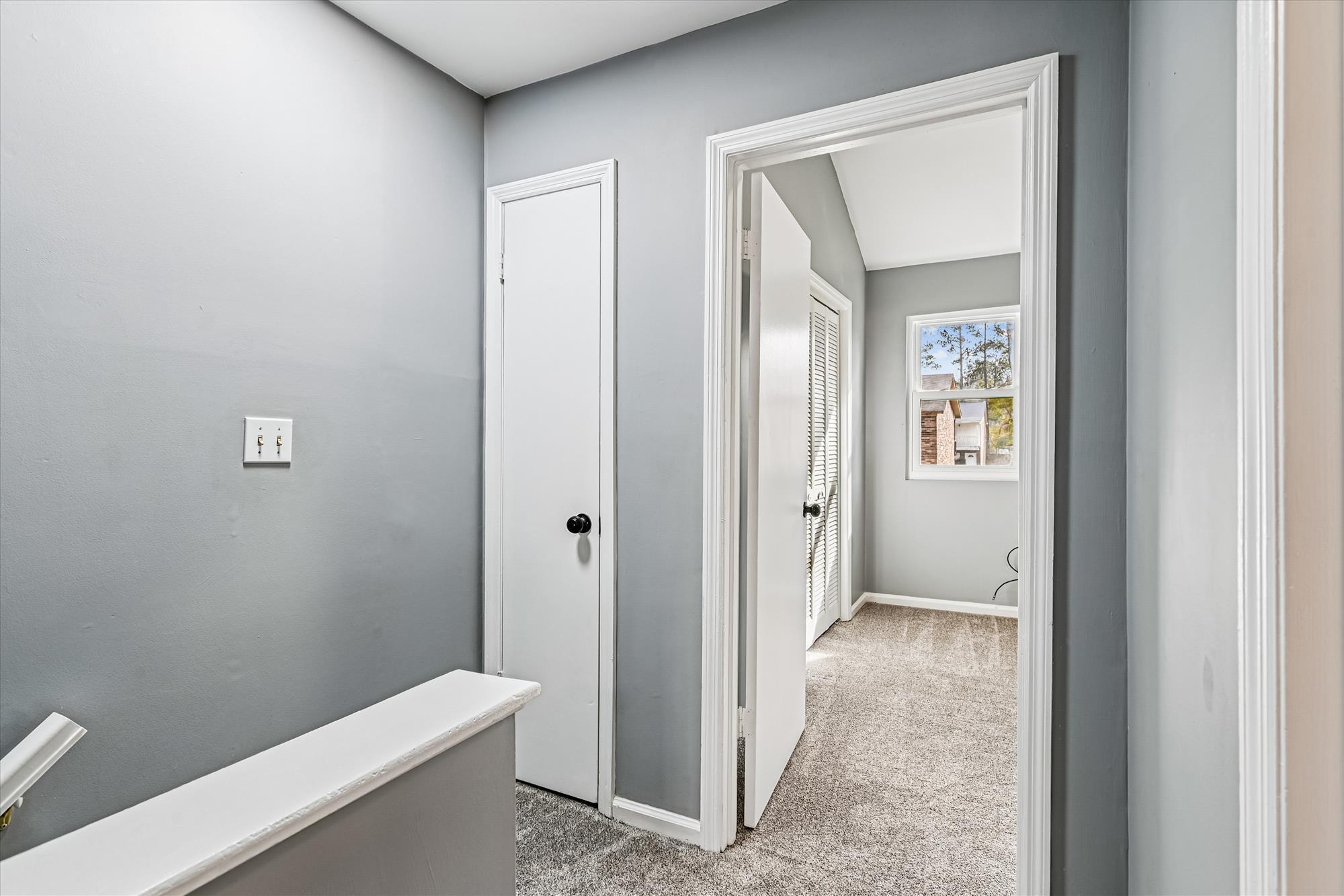 112 Kimeran Lane, Unit A Summerville, SC 29485 - Photo 25 of 35 interiors-landing-_dsc3254