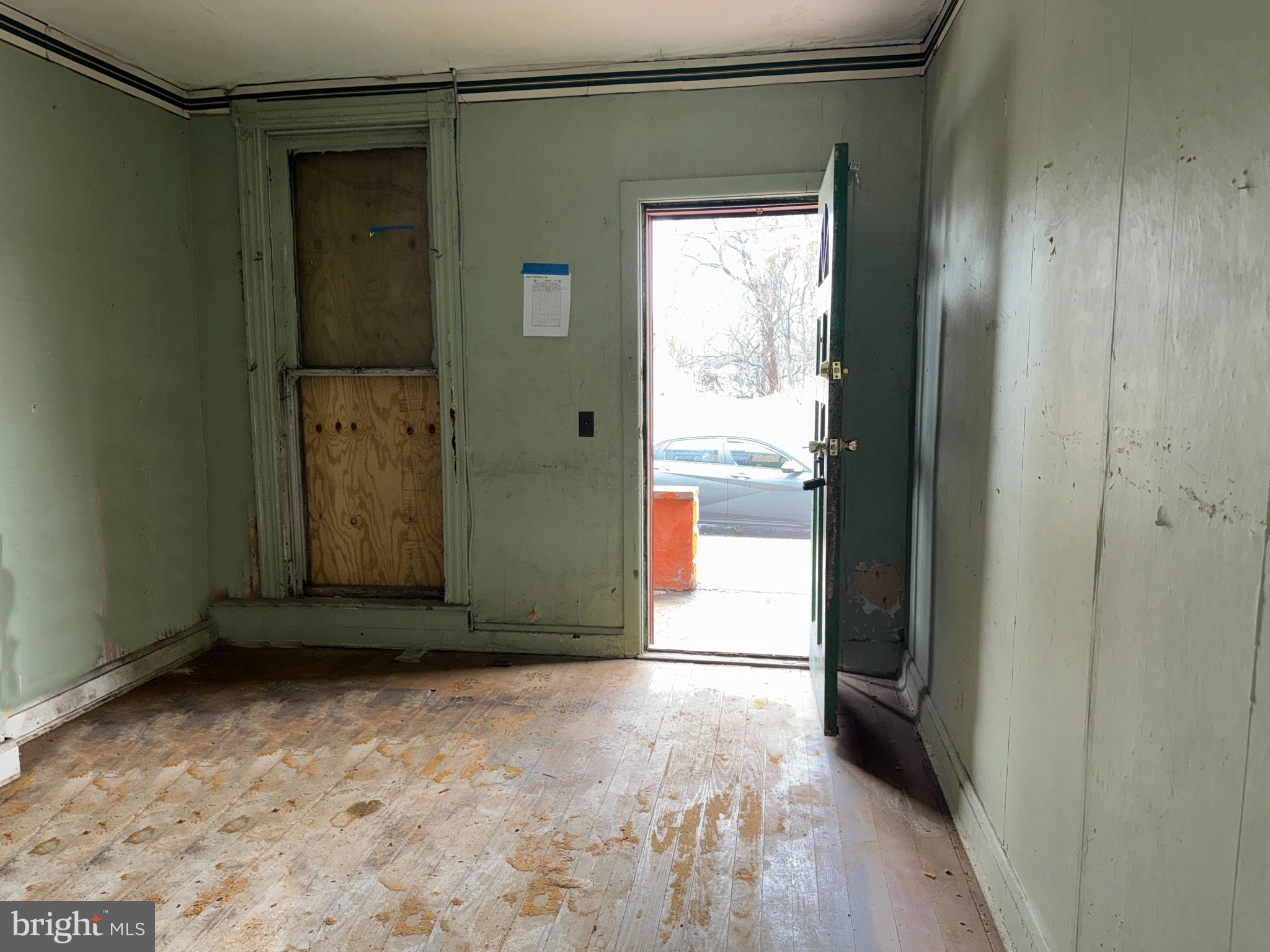 2029 Annapolis Road Baltimore, MD 21230 - Photo 7 of 14 Interior