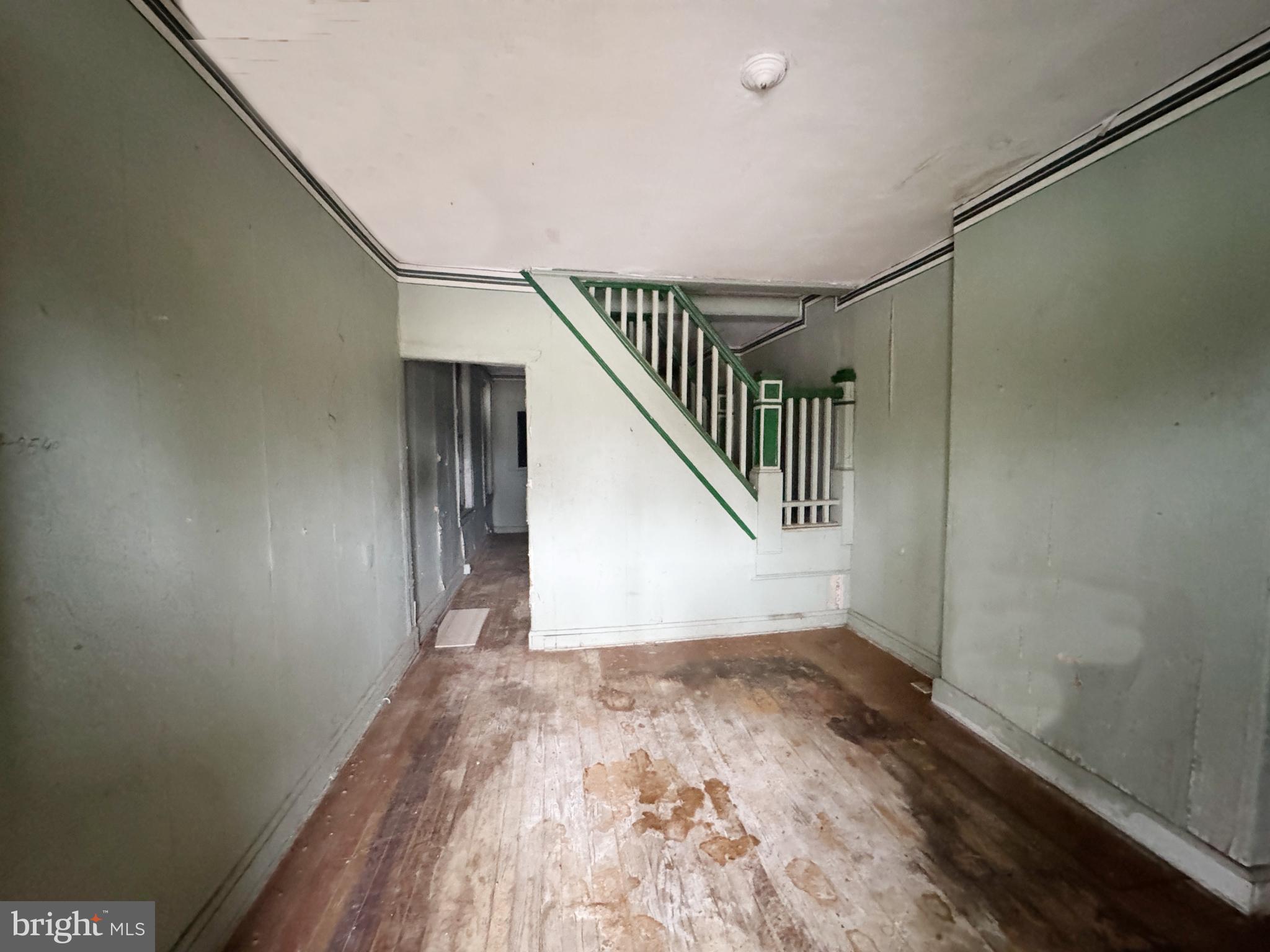 2029 Annapolis Road Baltimore, MD 21230 - Photo 8 of 14 Interior