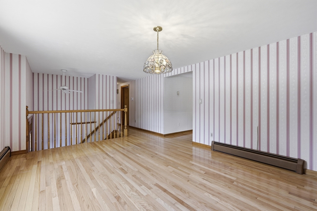 335 Pelham Road Dracut, MA 01826 - Photo 8 of 30