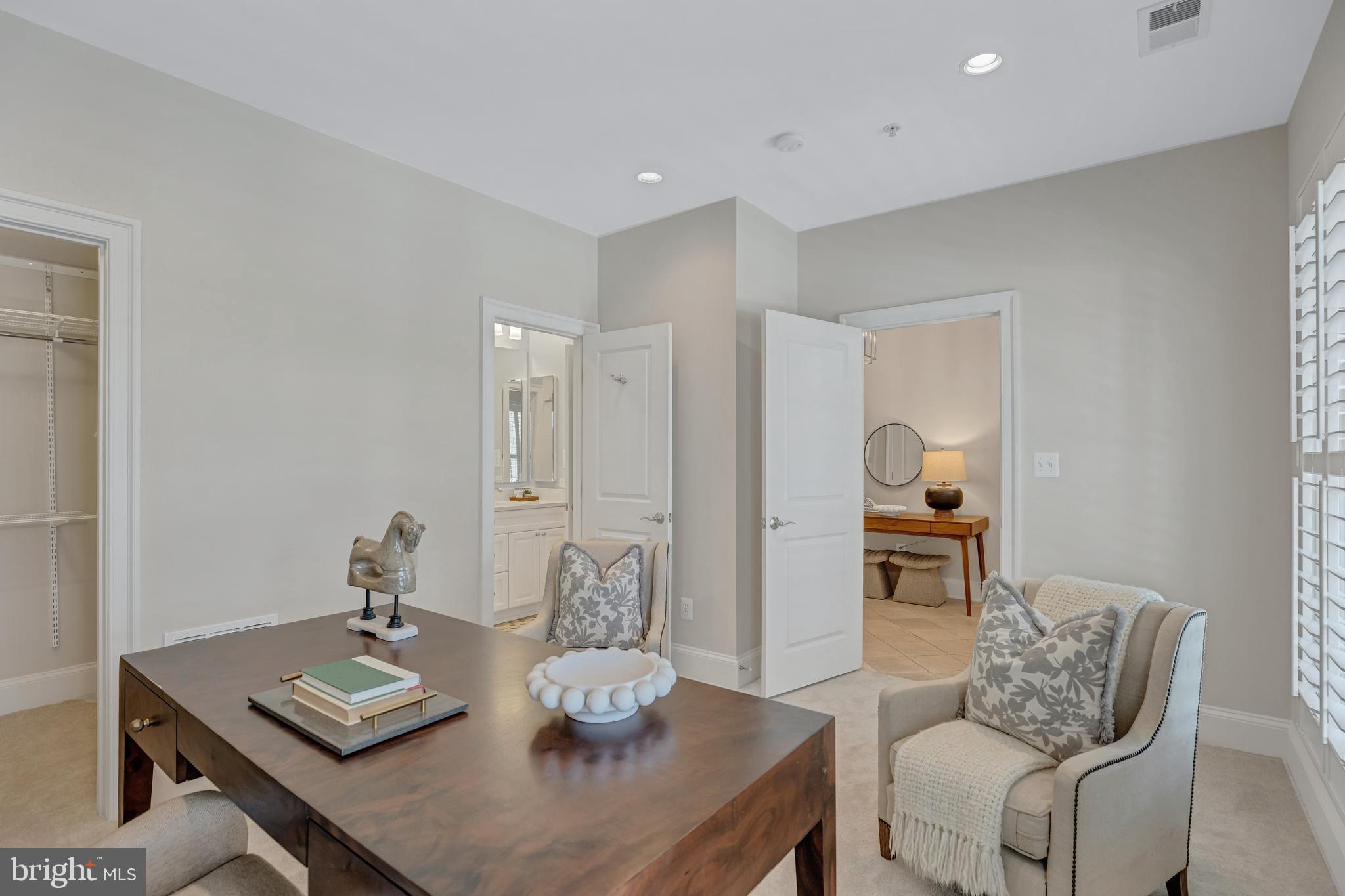 1820 Carpenter Road Alexandria, VA 22314 - Photo 5 of 80 a living room with furniture and a table