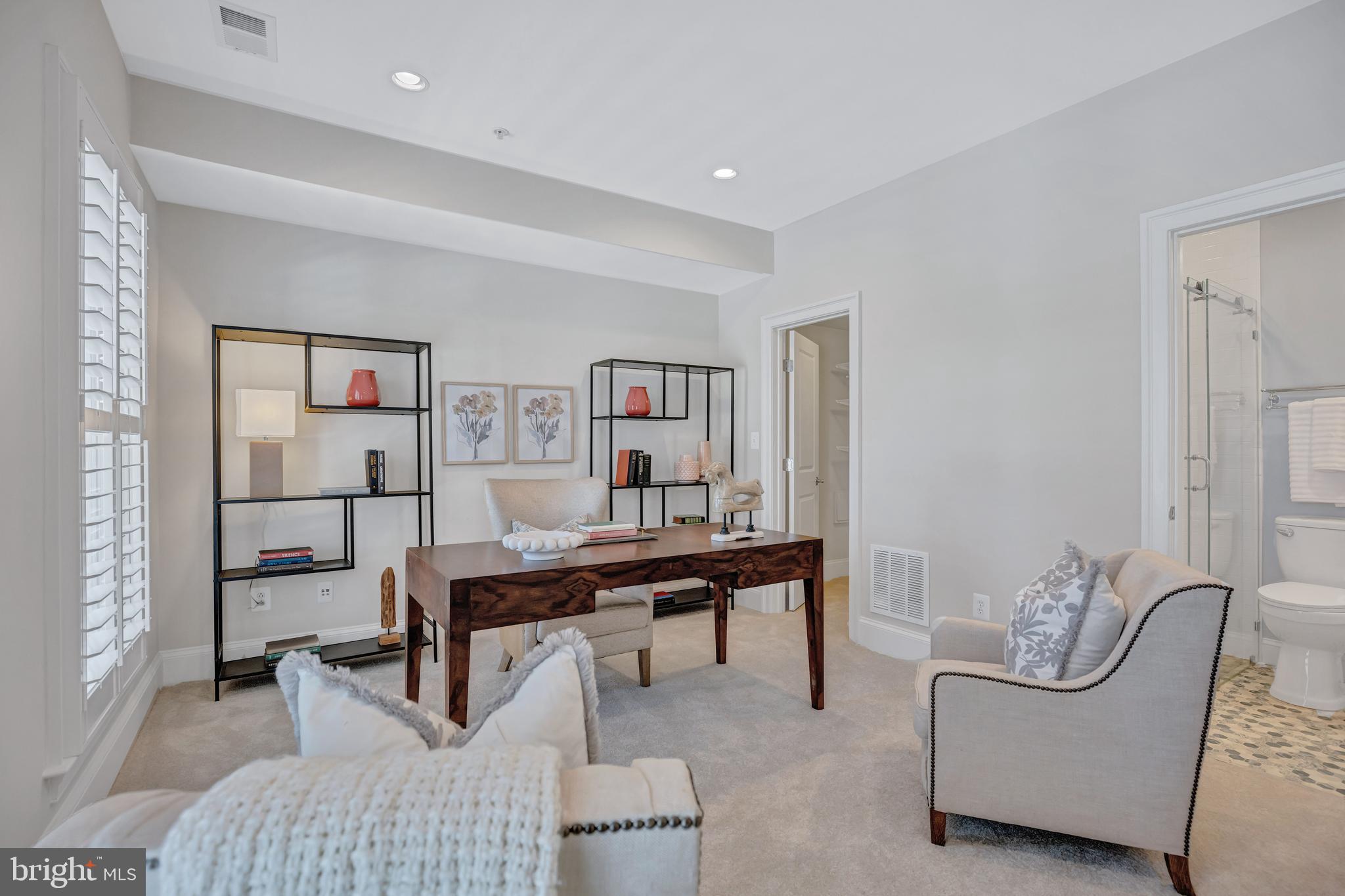 1820 Carpenter Road Alexandria, VA 22314 - Photo 6 of 80 Entry Level Bedroom w/ WIC & Elfa System