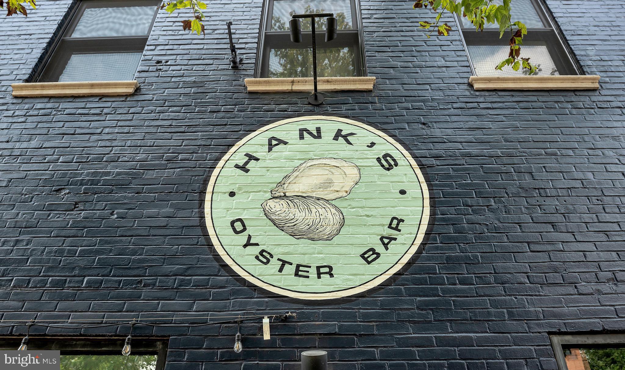 1820 Carpenter Road Alexandria, VA 22314 - Photo 63 of 80 Hank's Oyster Bar
