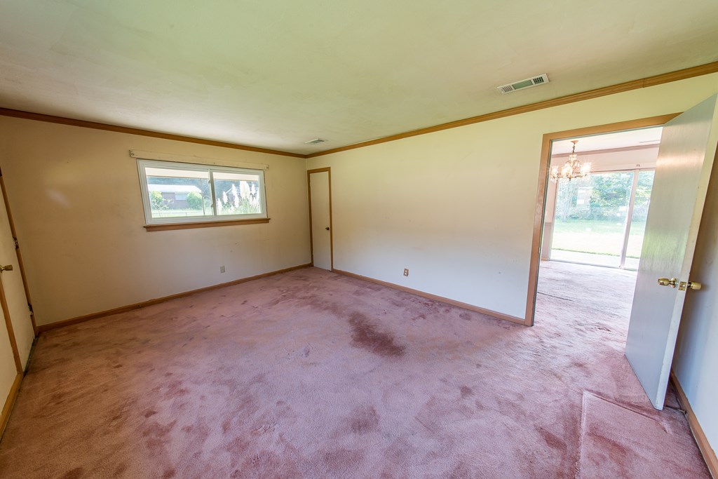 1046 Brighton Road Columbus, GA 31906 - Photo 11 of 31 Gallery Image 11