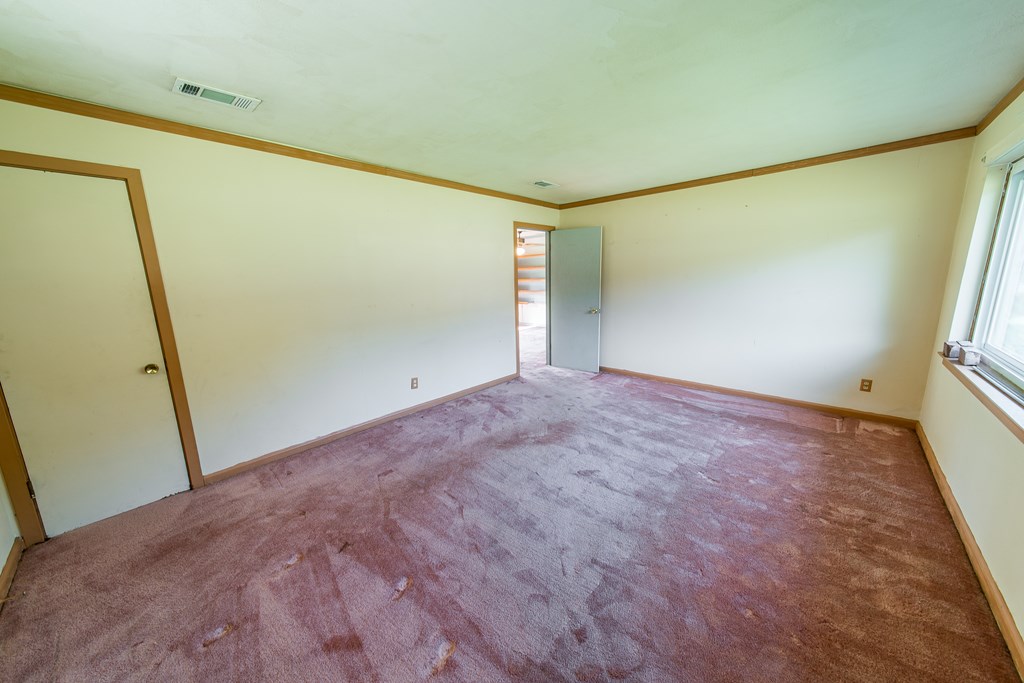 1046 Brighton Road Columbus, GA 31906 - Photo 13 of 31 Gallery Image 13
