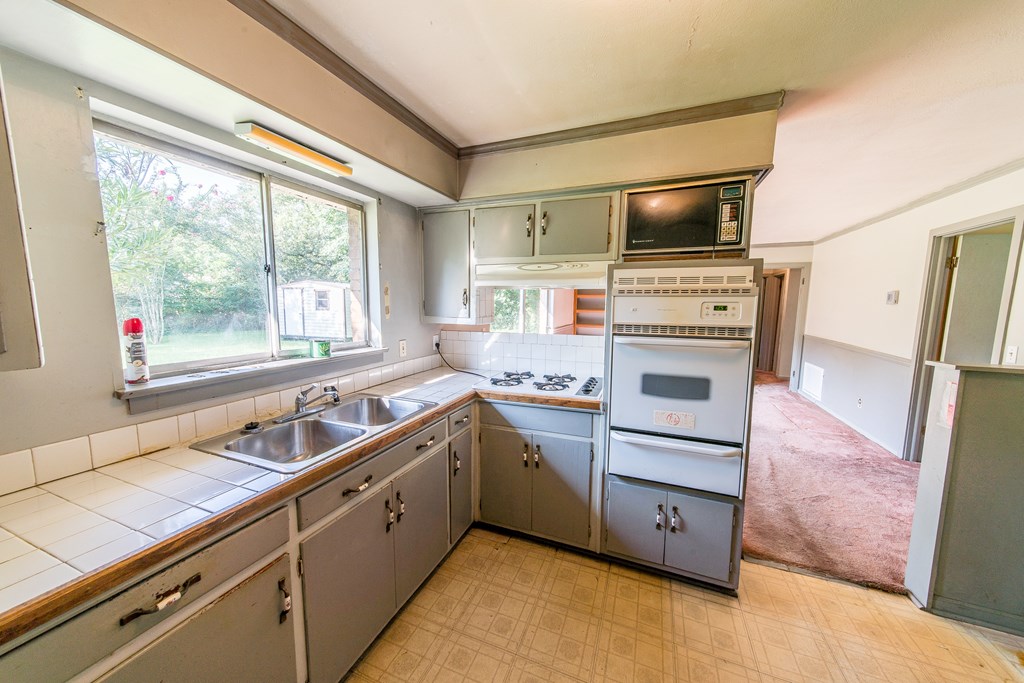 1046 Brighton Road Columbus, GA 31906 - Photo 17 of 31 Gallery Image 17