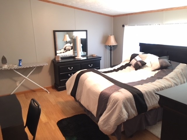 9150 South Voyles Road Pekin, IN 47165 - Photo 18 of 36 Gallery Image 18