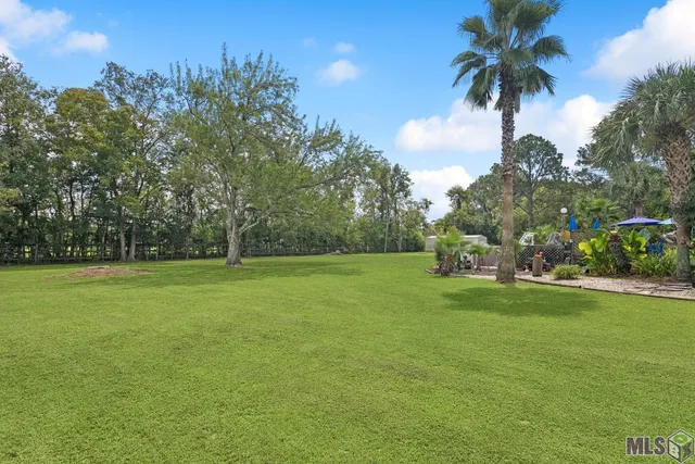 $525,000 | 10037 Ginger Pl Drive, Baton Rouge, LA 70817