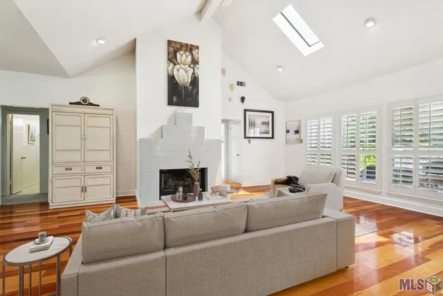 $525,000 | 10037 Ginger Pl Drive, Baton Rouge, LA 70817