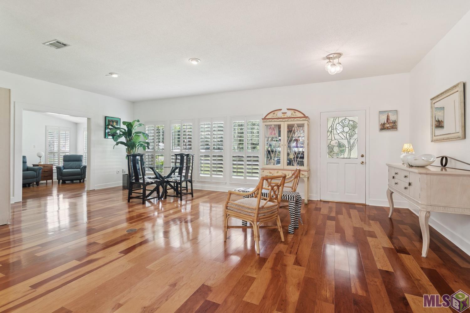 10037 Ginger Pl Drive Baton Rouge, LA 70817 - Photo 6 of 23