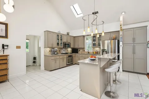 $525,000 | 10037 Ginger Pl Drive, Baton Rouge, LA 70817