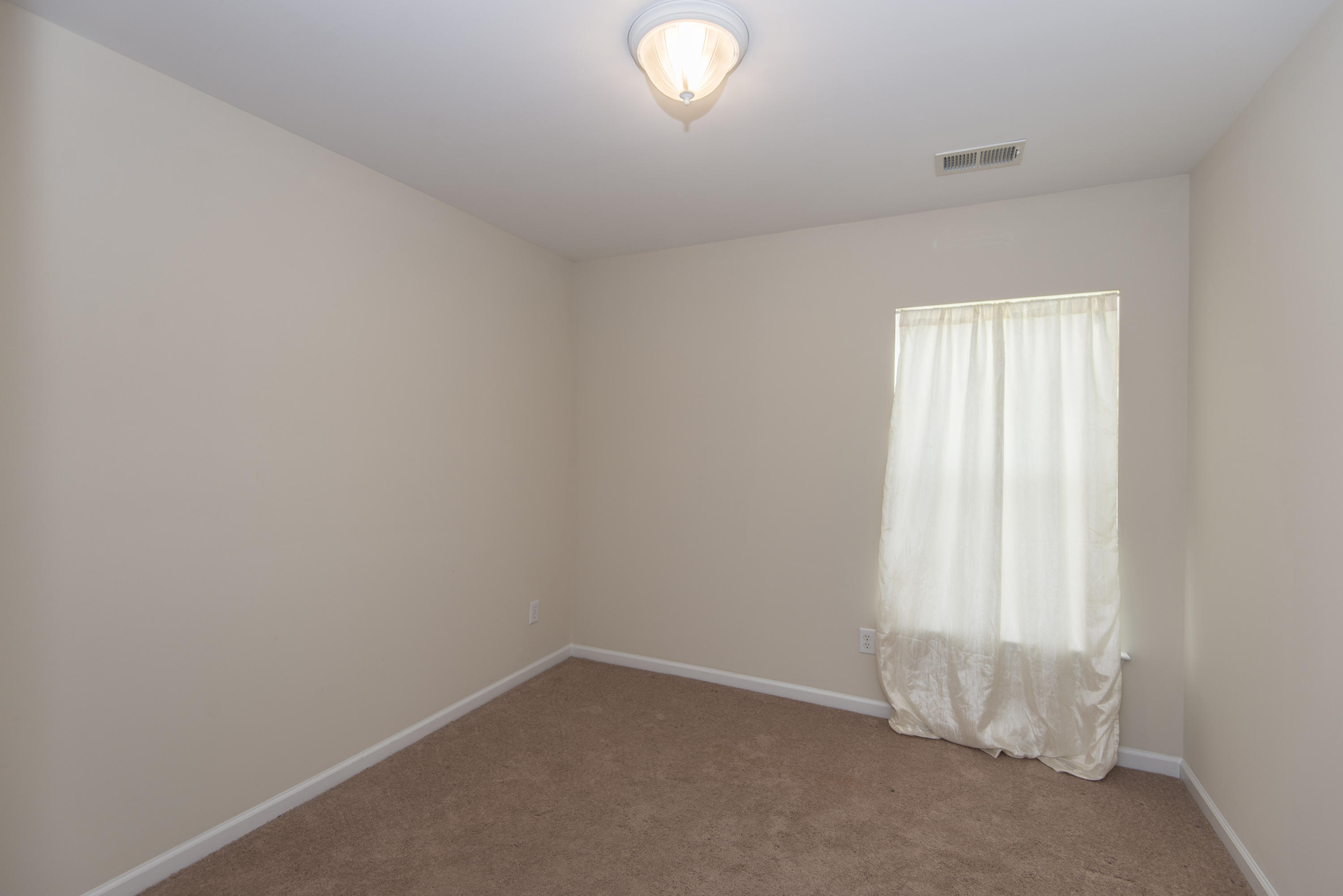 272 Island Green Road Goose Creek, SC 29445 - Photo 20 of 34 _DSC8310